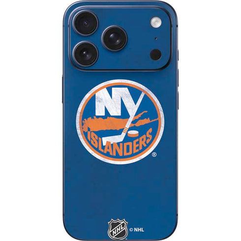 NHL New York Islanders Distressed iPhone 17 Pro Skin